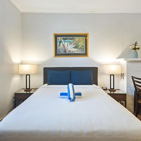 キーウェスト アン アイランド オアシス Bed & Breakfast エクステリア 写真