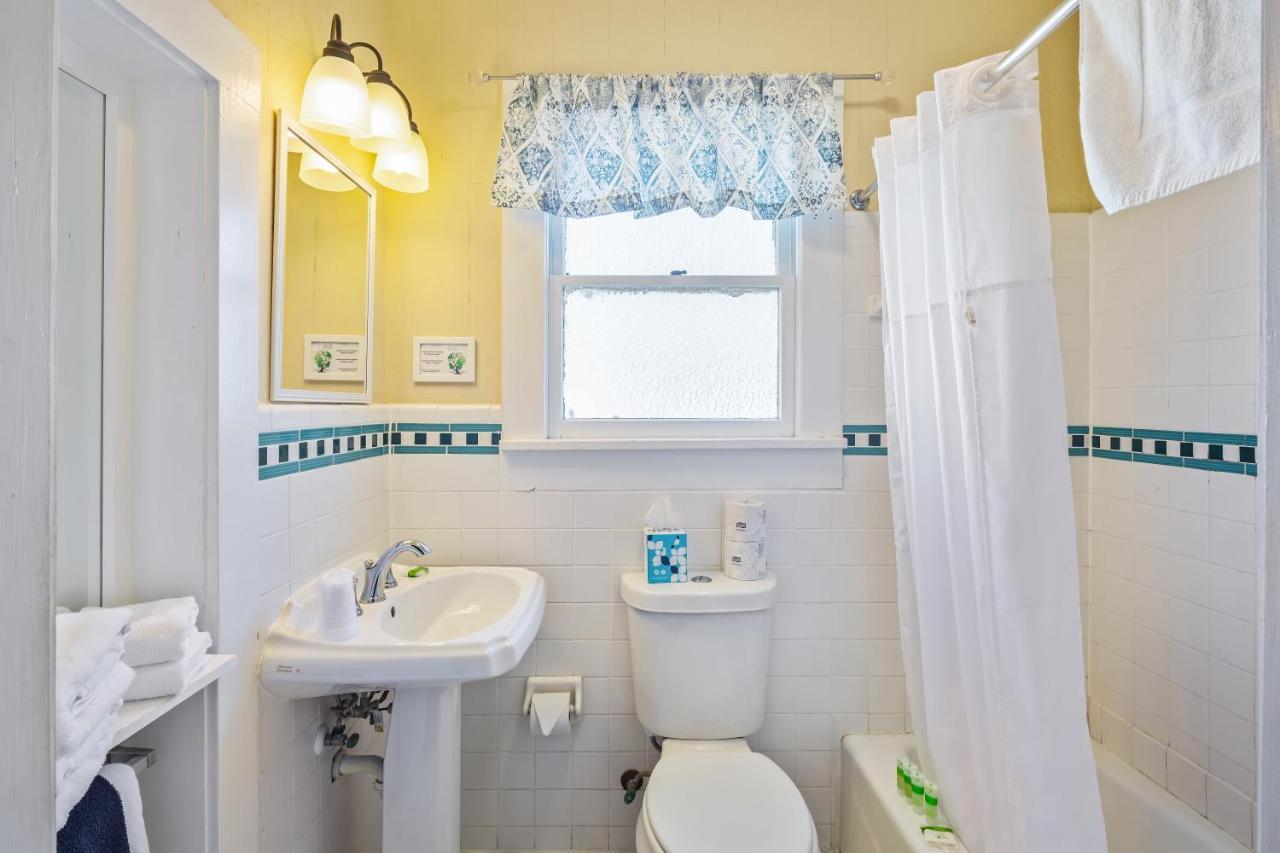 キーウェスト アン アイランド オアシス Bed & Breakfast エクステリア 写真