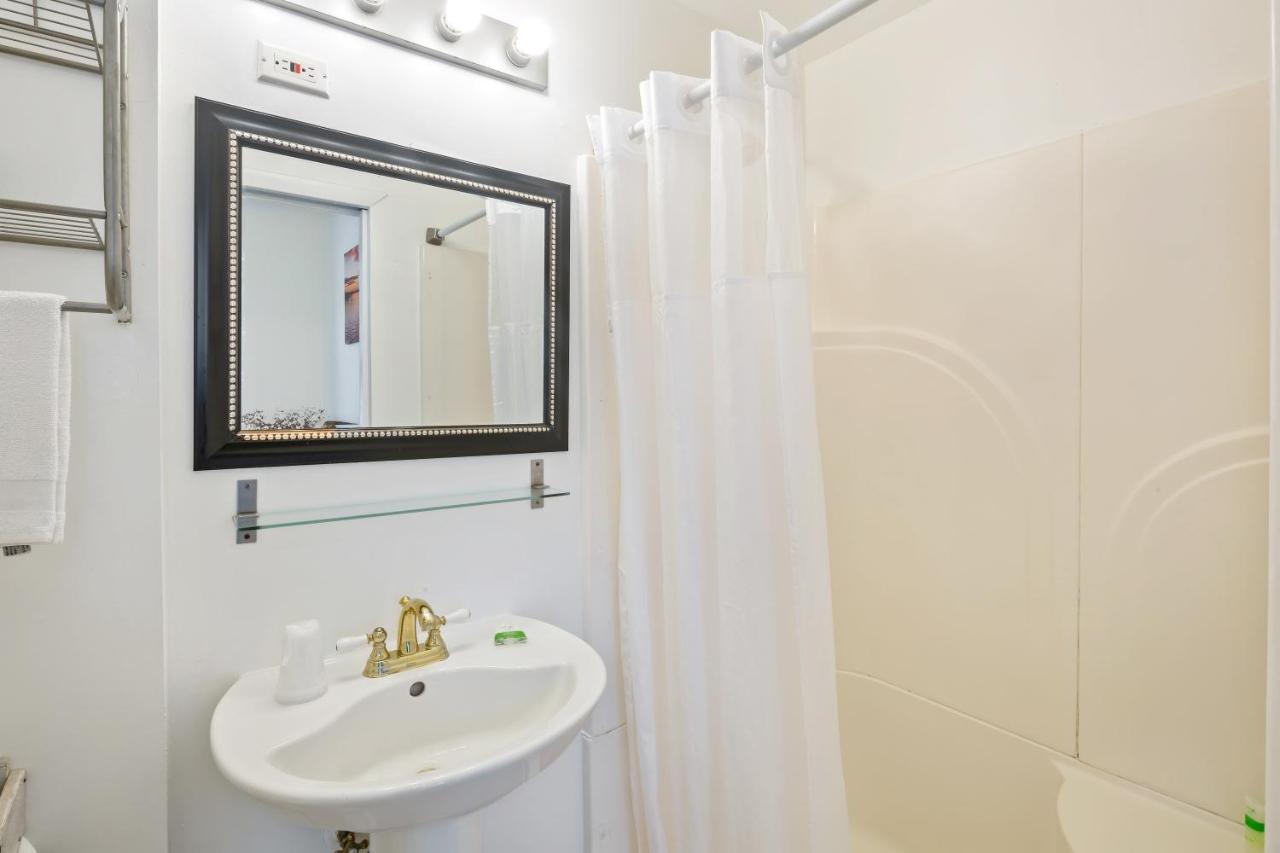 キーウェスト アン アイランド オアシス Bed & Breakfast エクステリア 写真